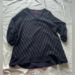 IC by Connie K Size S Tunic Length 31” Studs Side Pockets V Neck 3/4 Sleeves #88